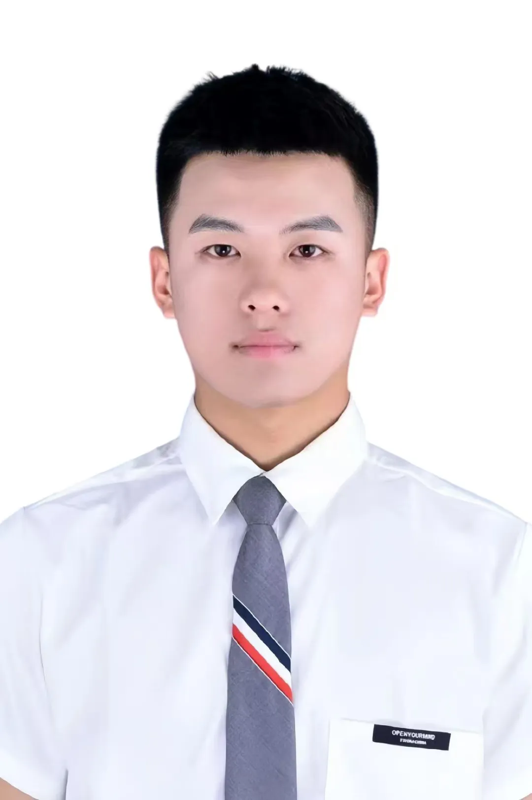李子彤管理工程系-改..jpg
