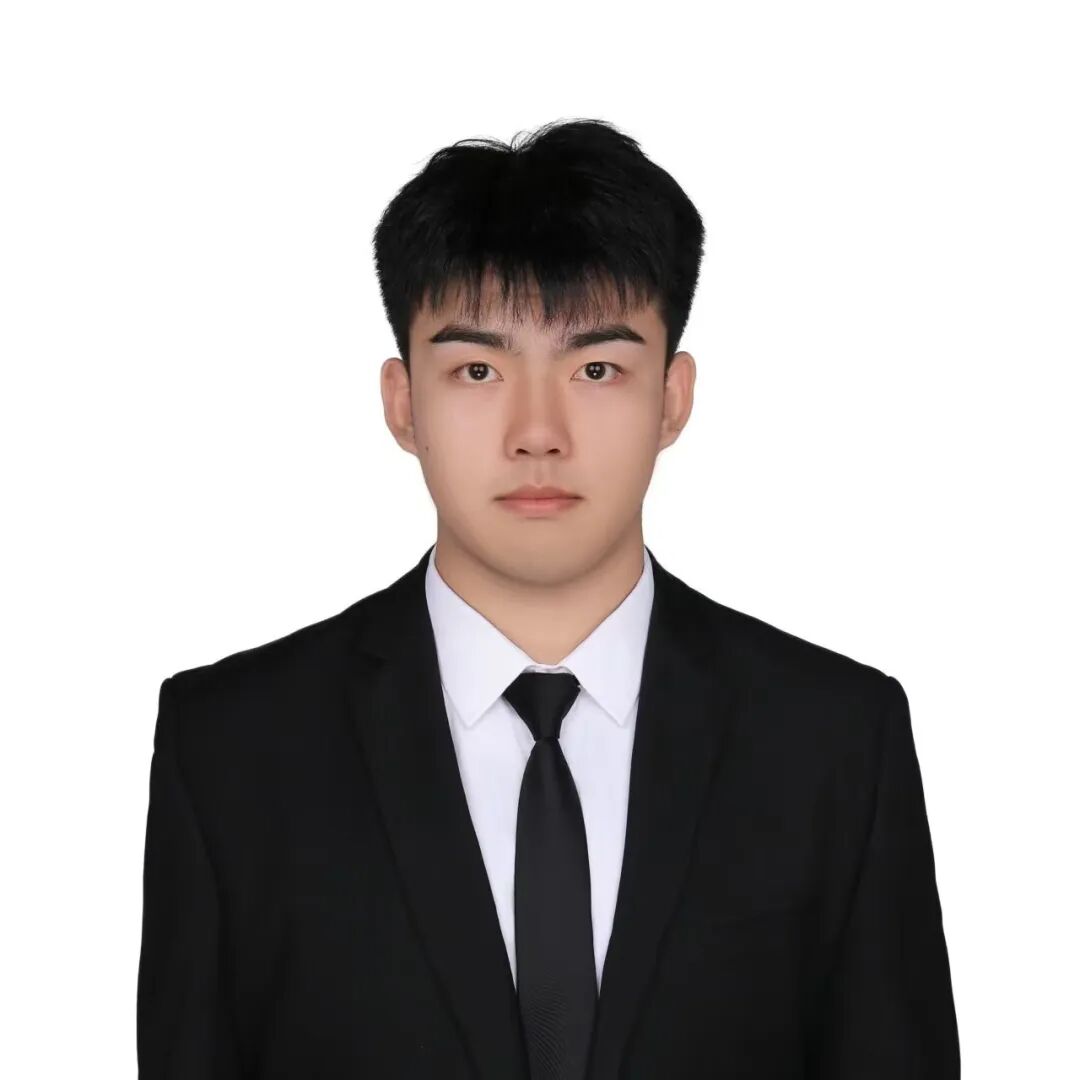 白色免冠证件照.jpg