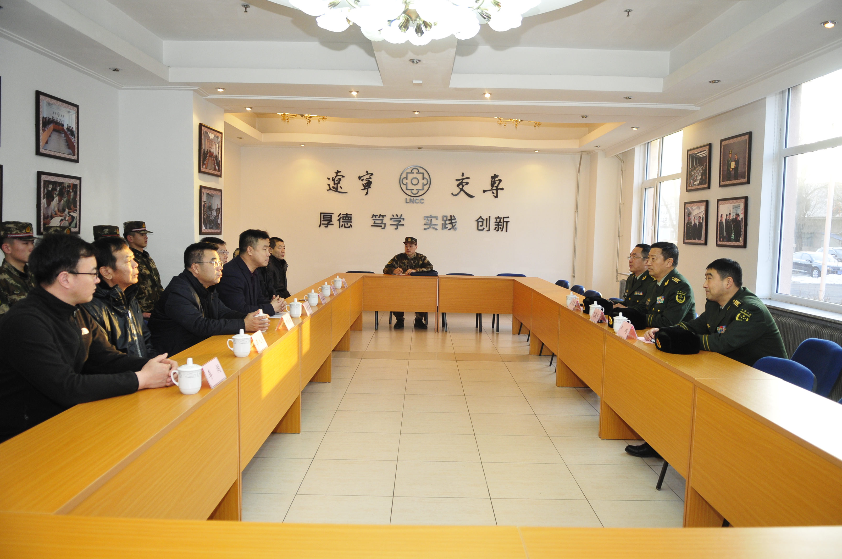 此次辽宁省武警总队吴俊义政委一行的到访,加强了学校与部队的联系