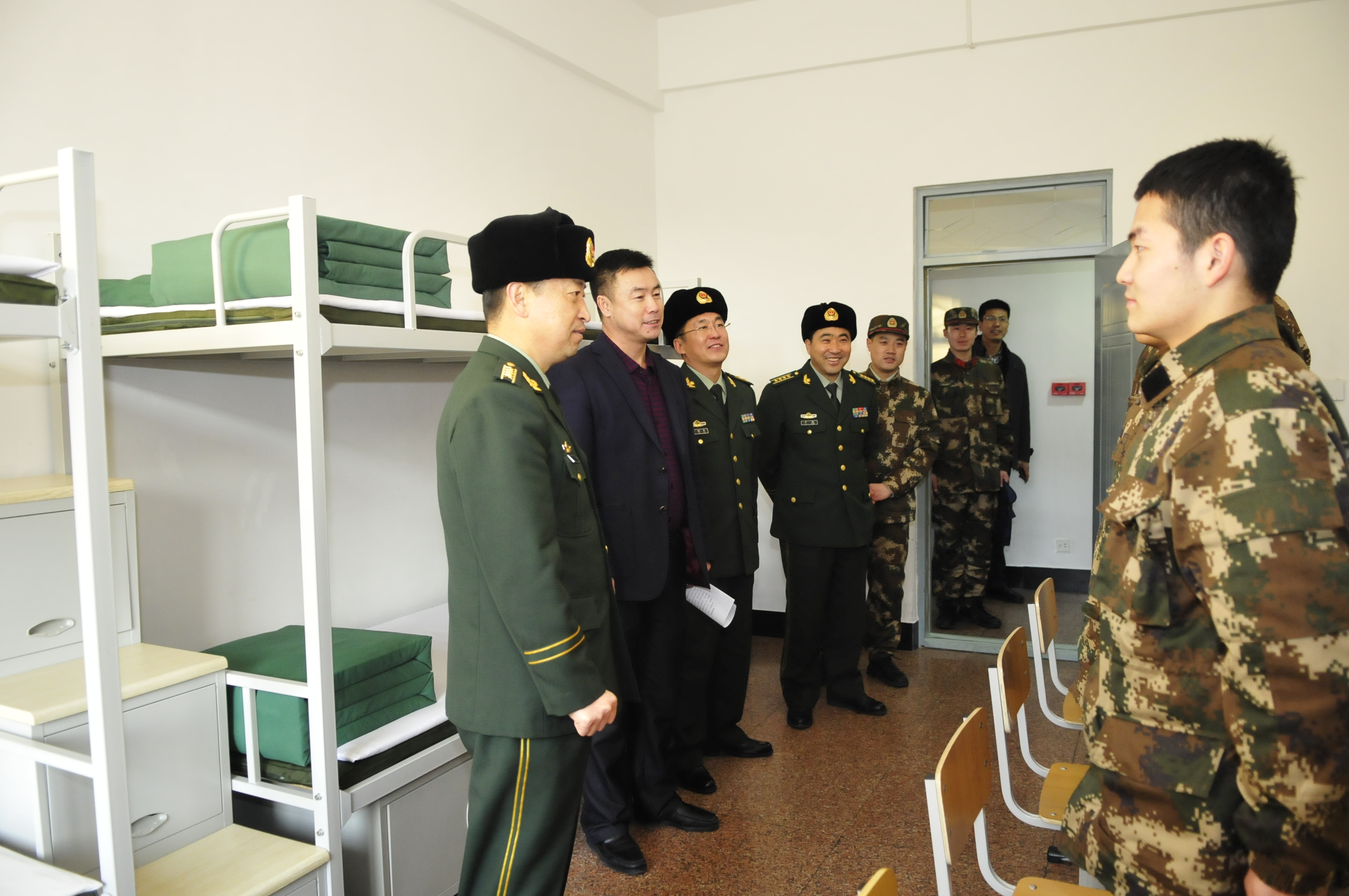 此次辽宁省武警总队吴俊义政委一行的到访,加强了学校与部队的联系