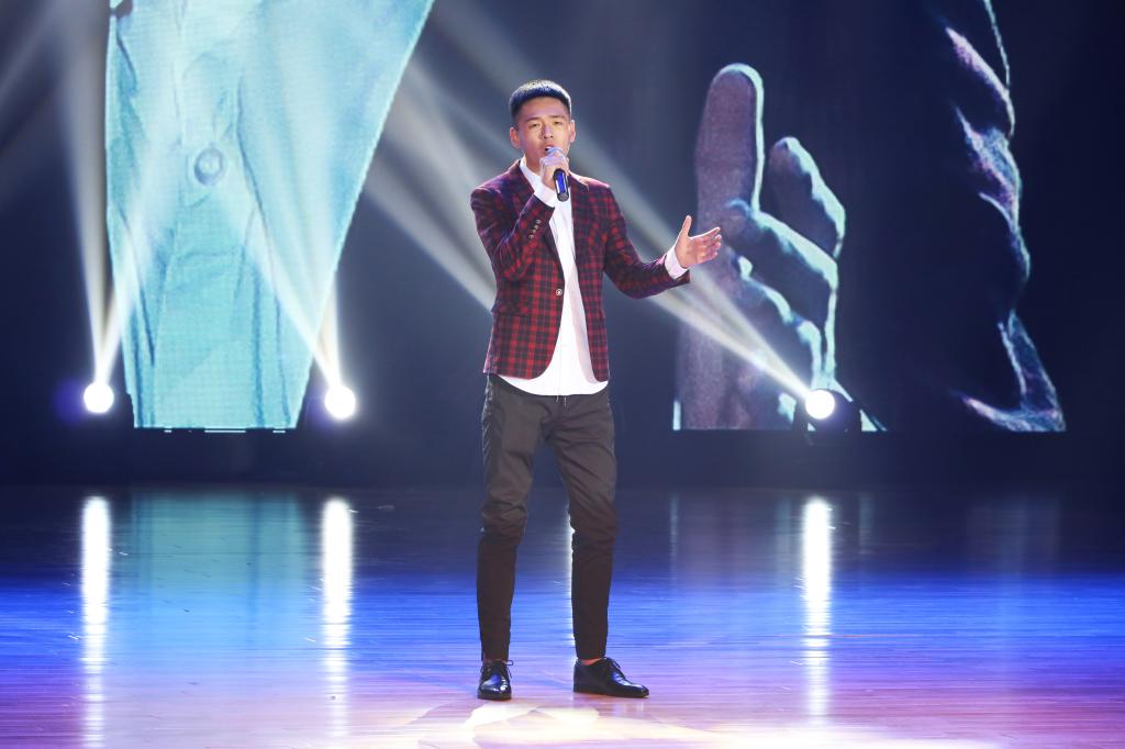 联唱3联唱2联唱1朋友别哭风吹麦浪等待加尔湖畔由李佳老师深情演绎的