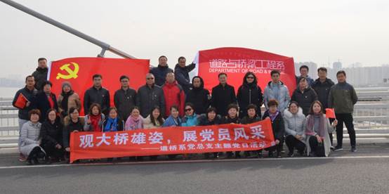 http://www.lncc.edu.cn/__local/8/CE/3F/2ED8ECF02939A250F215477025A_3F296B09_C07BF.jpg